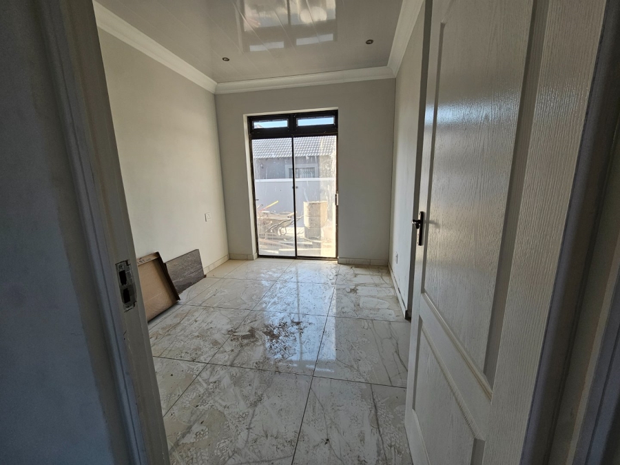 3 Bedroom Property for Sale in Bloemspruit Free State